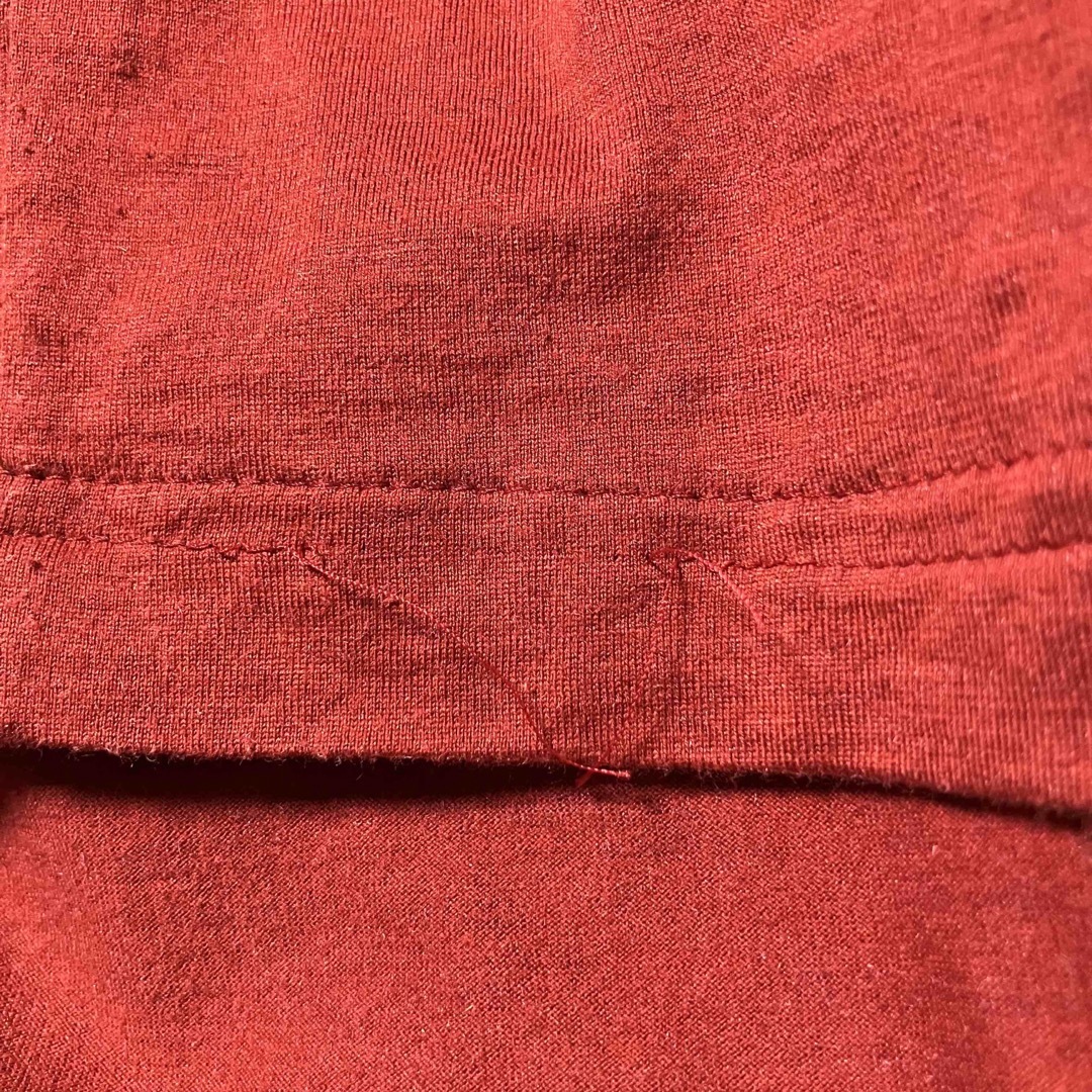 LOUIS VUITTON(ルイヴィトン)のLOUIS VUITTON ルイヴィトン Tシャツ レッド 赤 プリント　 レディースのトップス(Tシャツ(半袖/袖なし))の商品写真