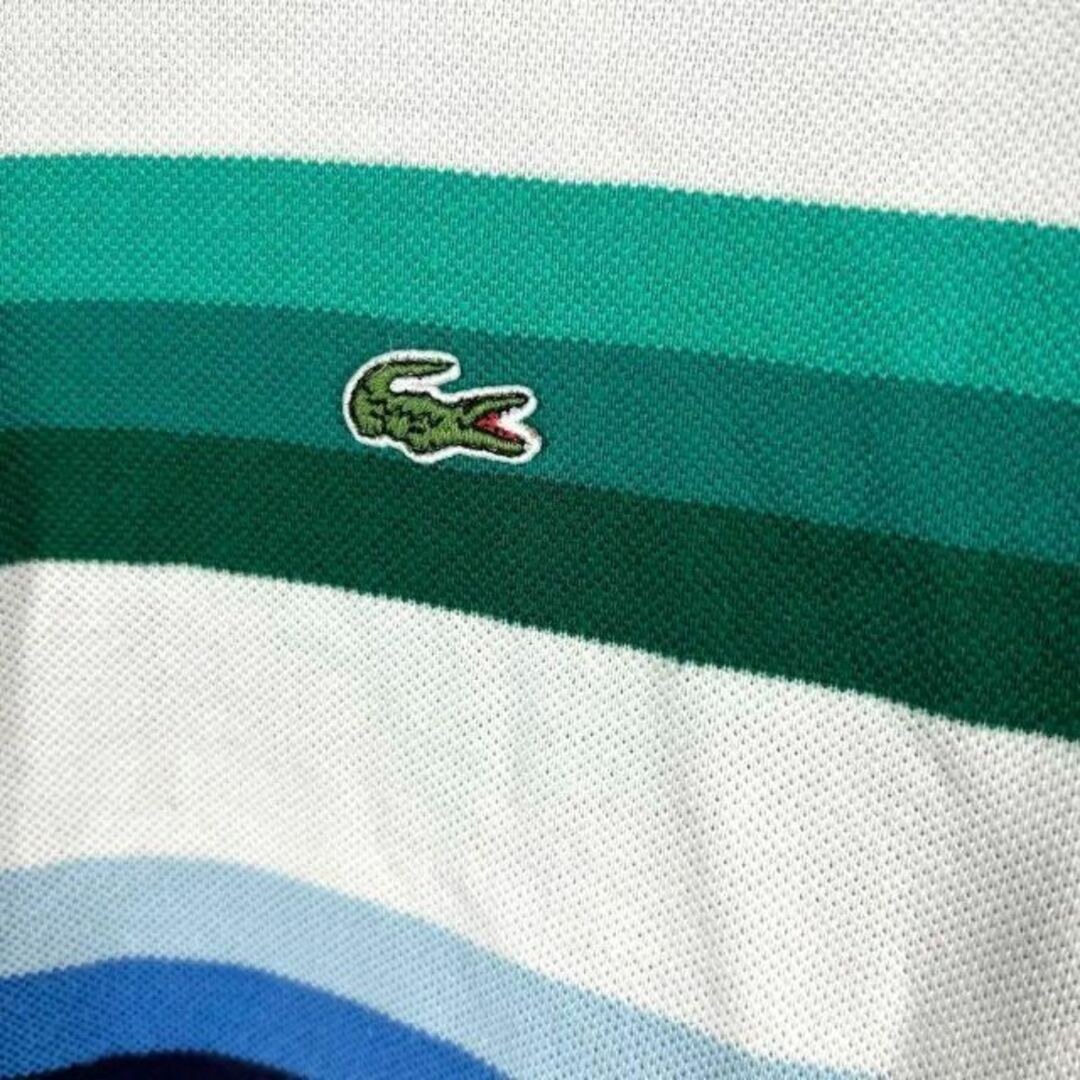 LACOSTE(ラコステ)のラコステ　コットンポロシャツ　ボーダー　ロゴ入り　ゴルフウェア　古着　ベーシック メンズのトップス(Tシャツ/カットソー(半袖/袖なし))の商品写真