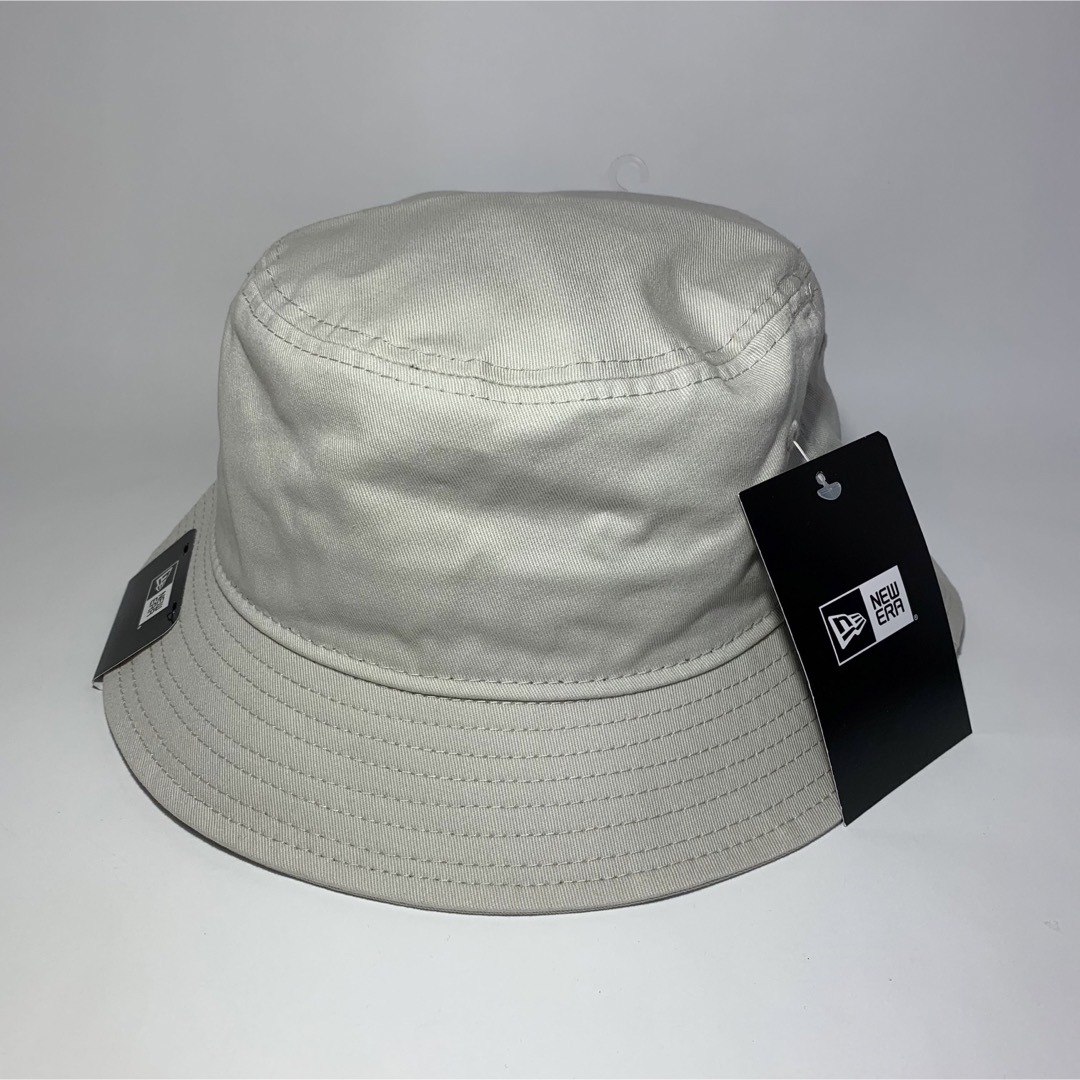 NEW ERA(ニューエラー)のニューエラ バケットハット ホワイト ベージュ グレー L メンズの帽子(ハット)の商品写真