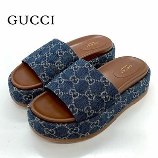 グッチ(Gucci)の7273 グッチ デニム GGロゴ プラットフォーム フラットサンダル ブルー系(サンダル)