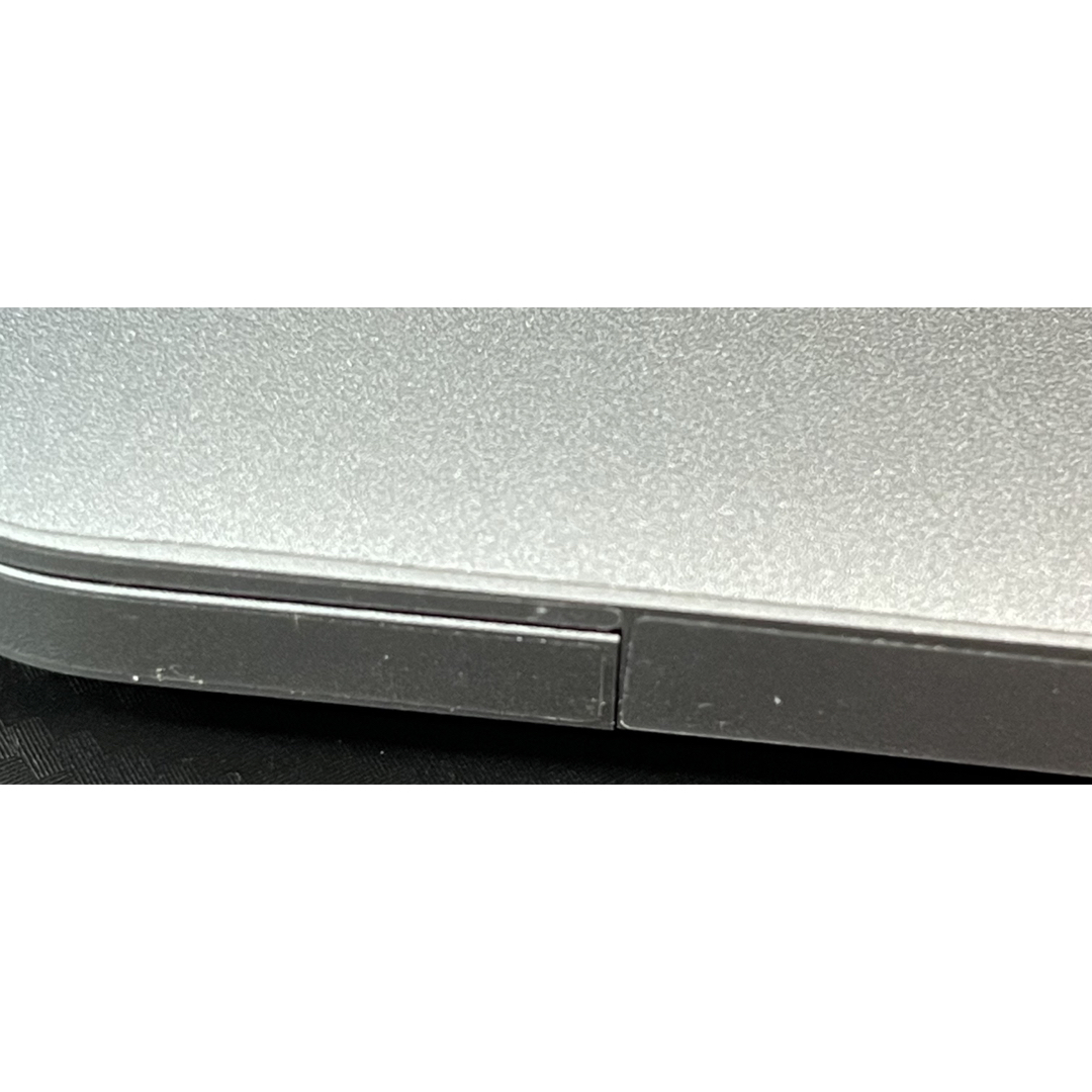 M1 MacBook Air/メモリ16GB/SSD256GB/US スマホ/家電/カメラのPC/タブレット(ノートPC)の商品写真