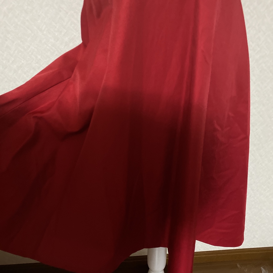kumikyoku（組曲）(クミキョク)の美品組曲　rhythm 赤い印象派コットン混　美シルエットワンピース　サイズ2 レディースのワンピース(ひざ丈ワンピース)の商品写真