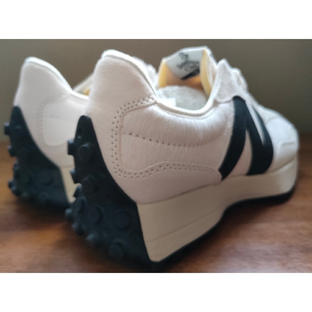 New Balance - ①超希少❤【新品未使用】ニューバランス MS327SWB 23cm
