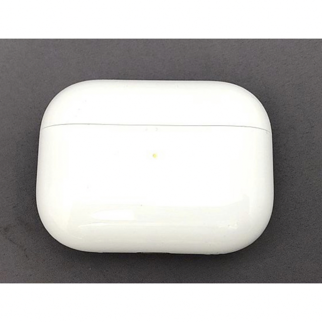 Apple(アップル)の正規品　Apple AirPods Pro 第2世代 MQD83J/A スマホ/家電/カメラのオーディオ機器(ヘッドフォン/イヤフォン)の商品写真