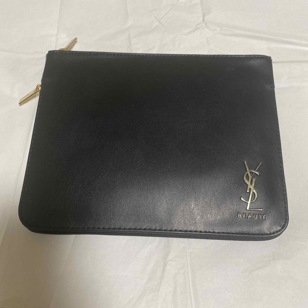 ☆美品☆YSL /イヴサンローラン/クラッチバッグ /セカンドバック/ブラック