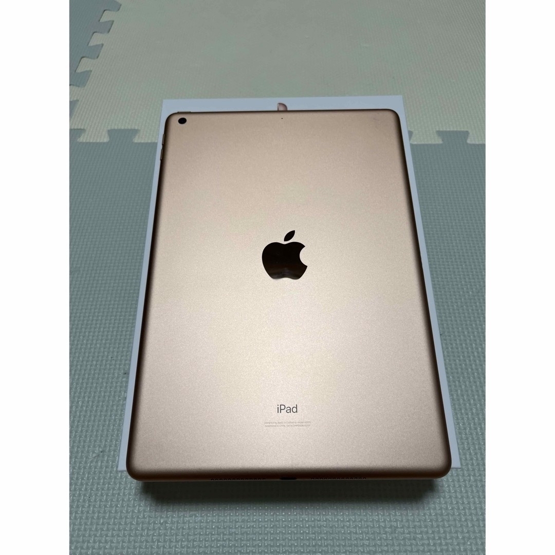 iPad 第８世代　32GB wifiモデル 1