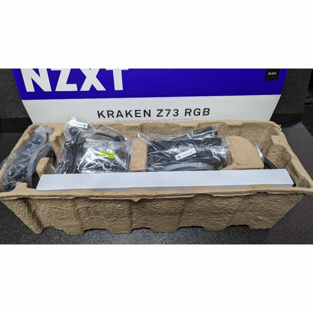 NZXT KRAKEN Z73 RGB CPUクーラー