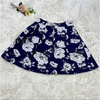 ニューリーミー(Newlyme)の美品 newlyme 青花柄 ミニスカート　フリル　Lサイズ(ミニスカート)