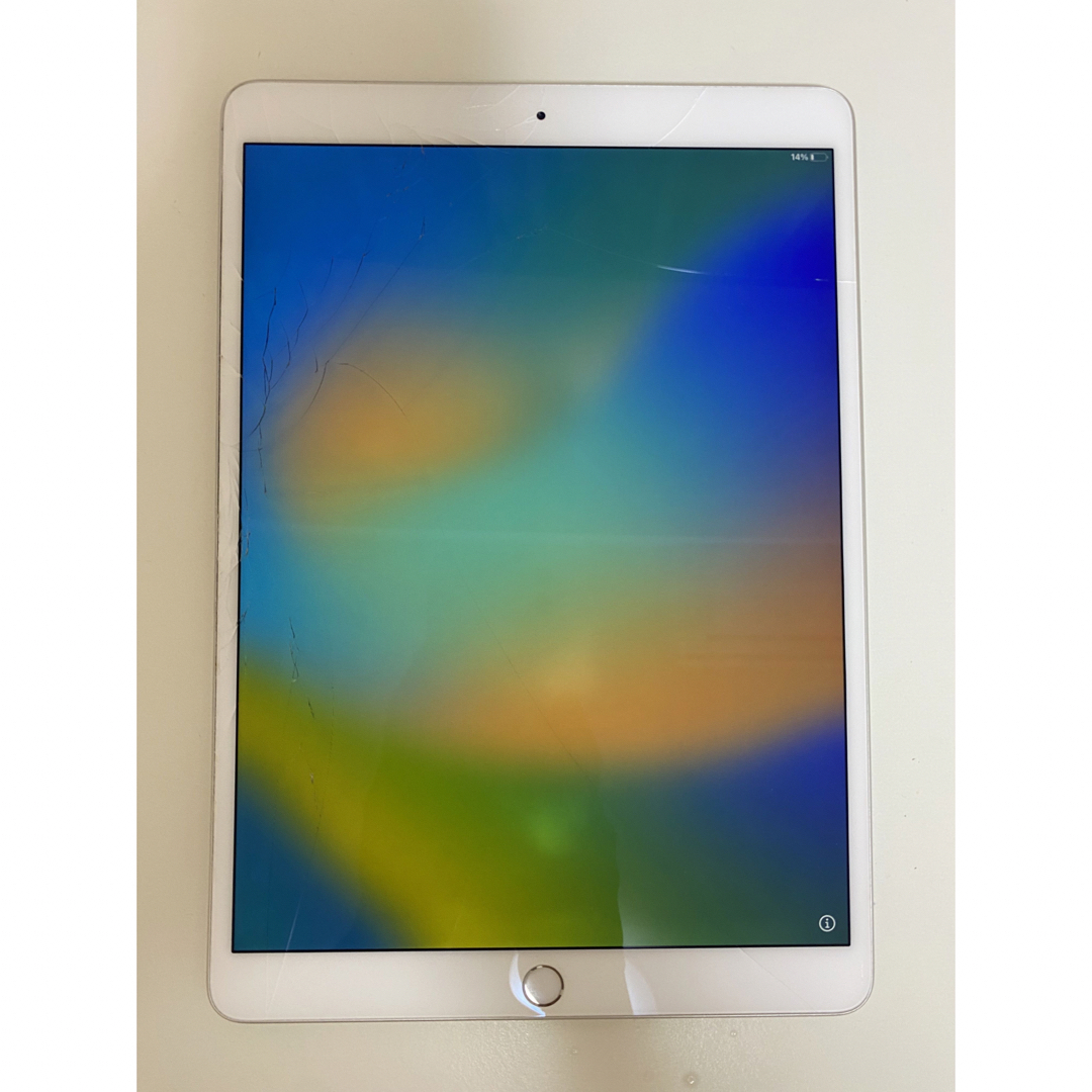 Apple - iPad Air 3世代 64GB ※ジャンク品※の通販 by montom's shop