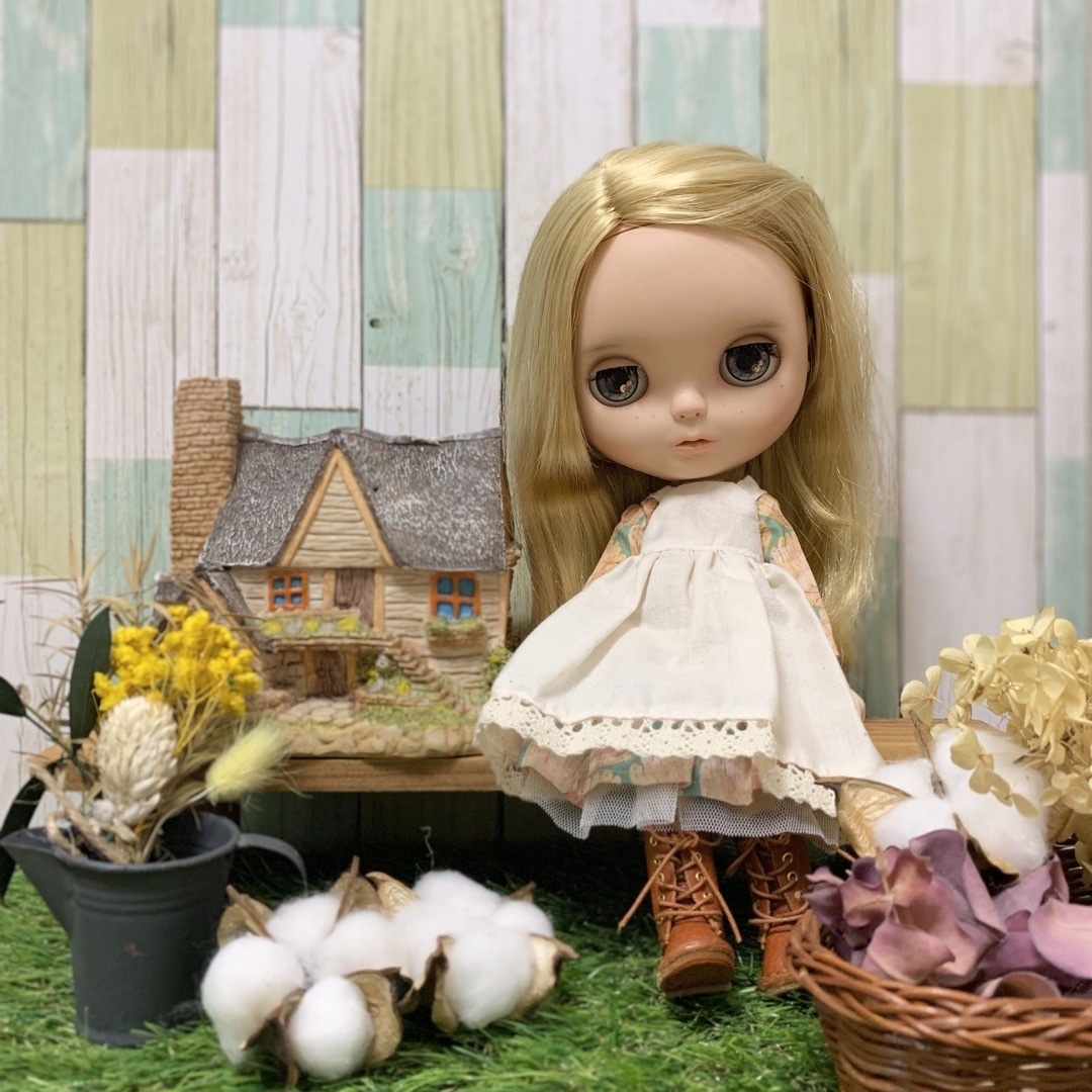www.lacene.fr - ドールハウス 撮影ブース ハンドメイド 価格比較