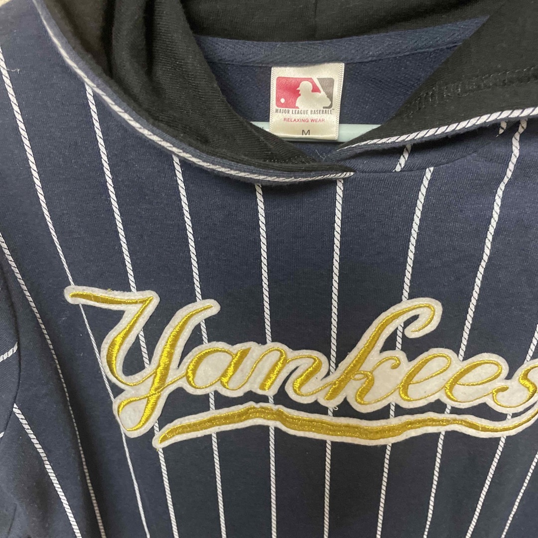 Yankeesヤンキーズジャケットパーカー レディースのジャケット/アウター(テーラードジャケット)の商品写真