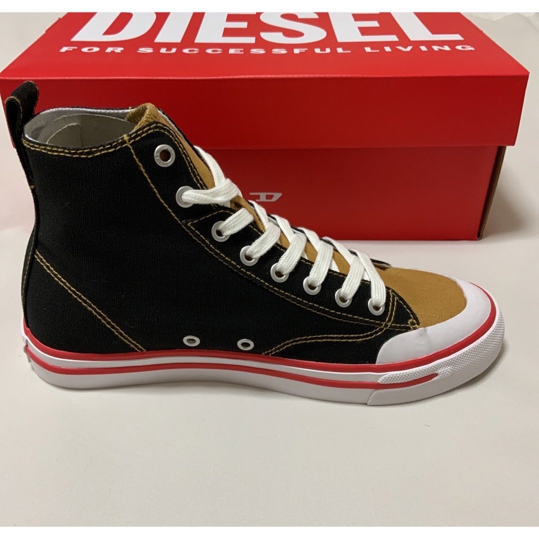 DIESEL(ディーゼル)の洗練されたデザイン　DIESEL　S-Athos Mid　チャイティー　25.5 メンズの靴/シューズ(スニーカー)の商品写真