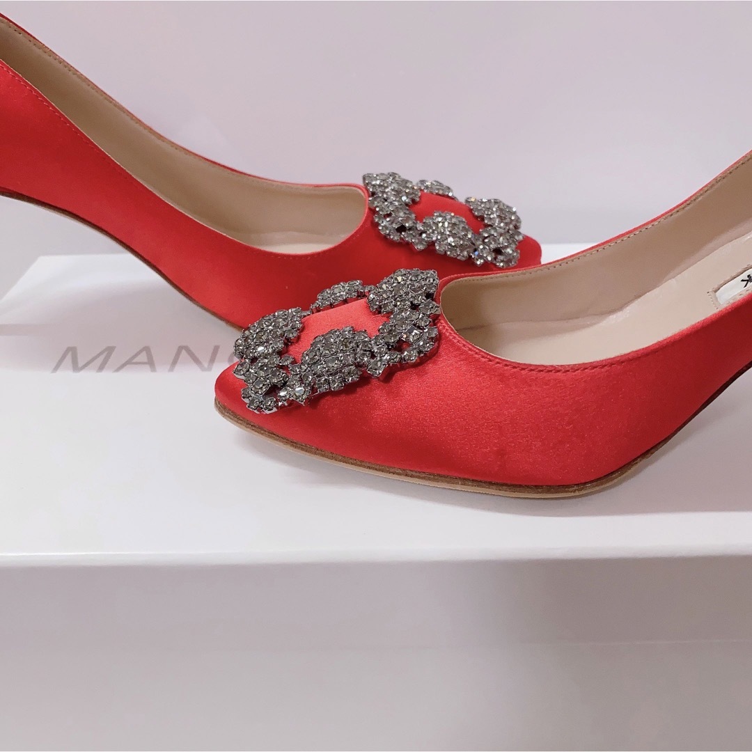 MANOLO BLAHNIK - マノロブラニク パンプス 34 ハンギシ 赤 パンプスの