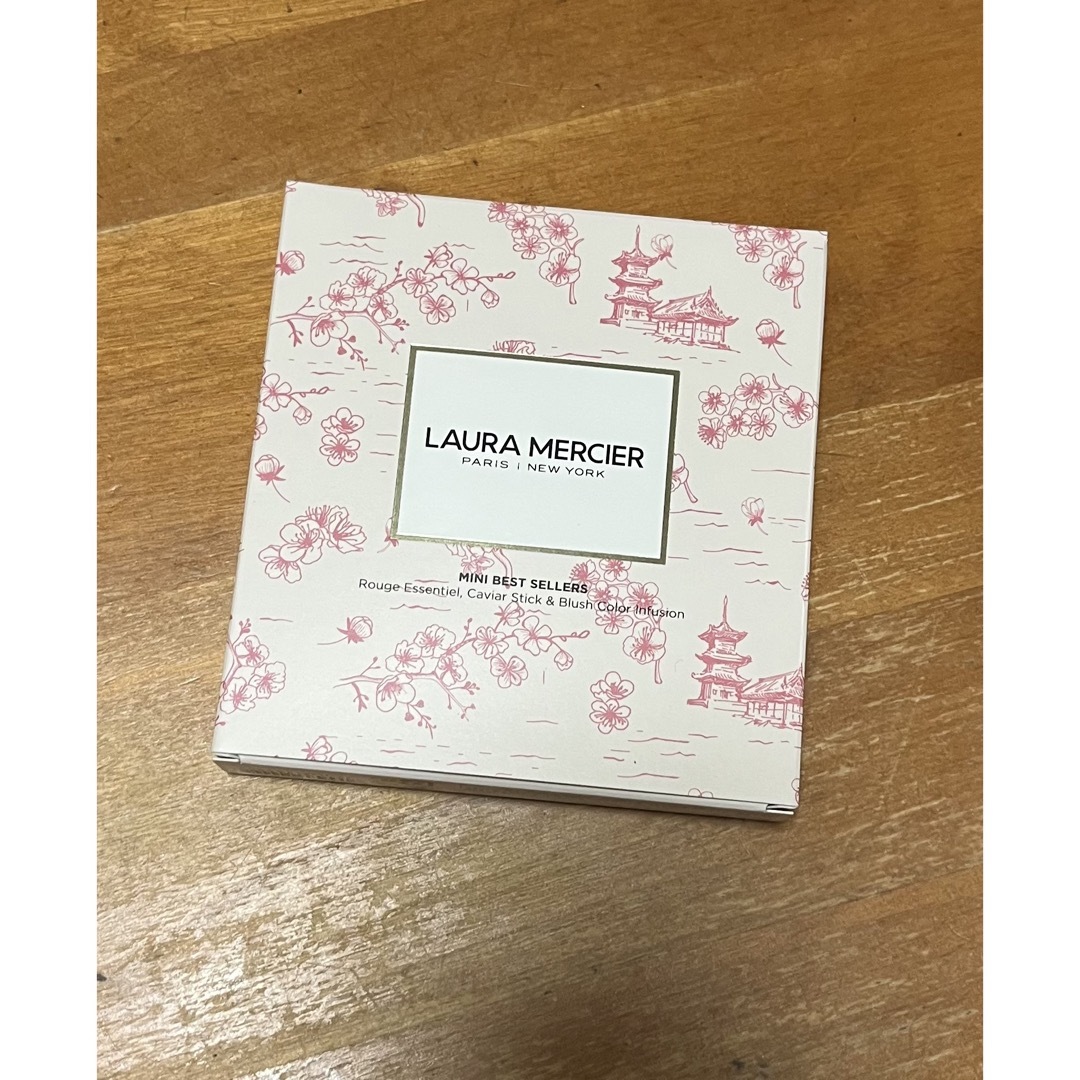 laura mercier(ローラメルシエ)のあーやな様専用 コスメ/美容のキット/セット(コフレ/メイクアップセット)の商品写真