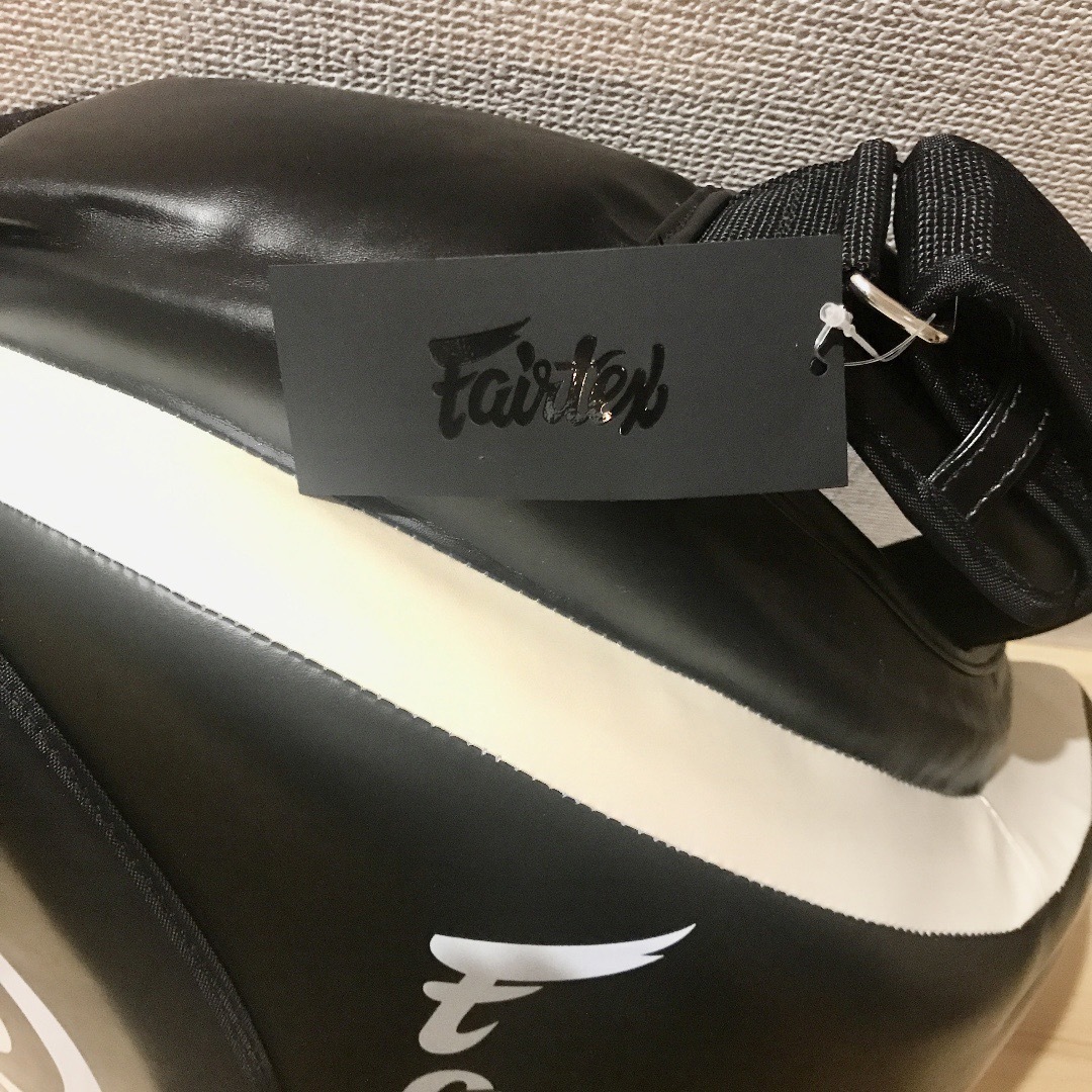 新品】Fairtex ローキックパッド TP3 ブラック 新品】Fairtex ローキックパッド TP3 ブラック