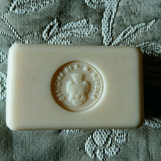 Santa Maria Novella(サンタマリアノヴェッラ)のサンタマリアノヴェッラ スペシャルsoap コスメ/美容のボディケア(ボディソープ/石鹸)の商品写真