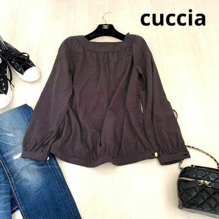 クチャ(cuccia)のcuccia クチャ　ドットブラウス　ブラウス　ブラック　ホワイト　長袖(ニット/セーター)