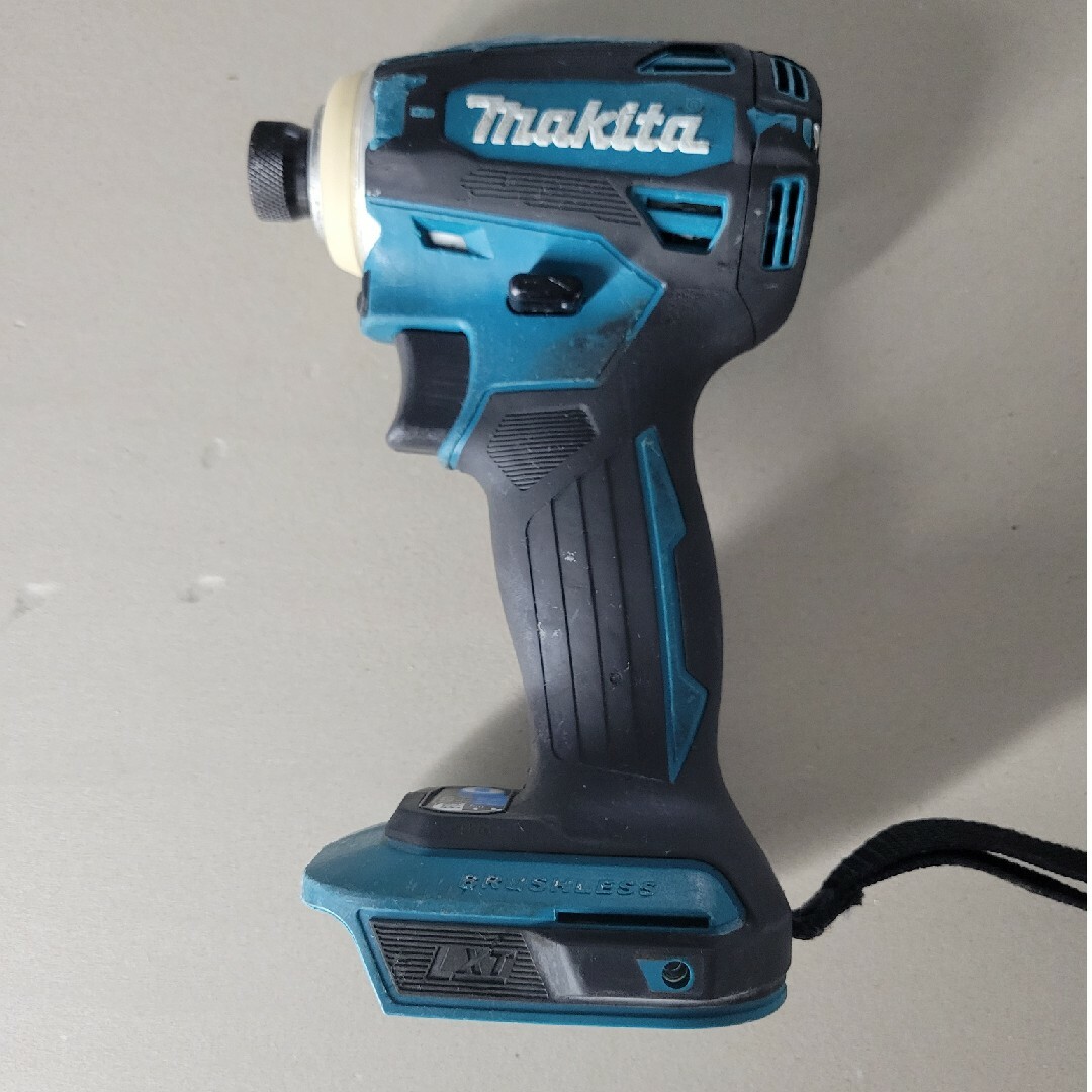 Makita(マキタ)のマキタ  インパクトドライバー　TD172 インテリア/住まい/日用品のインテリア/住まい/日用品 その他(その他)の商品写真