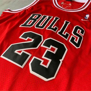 未使用タグ付き AIR JORDAN 黒タグ BULLS ゲームシャツ M