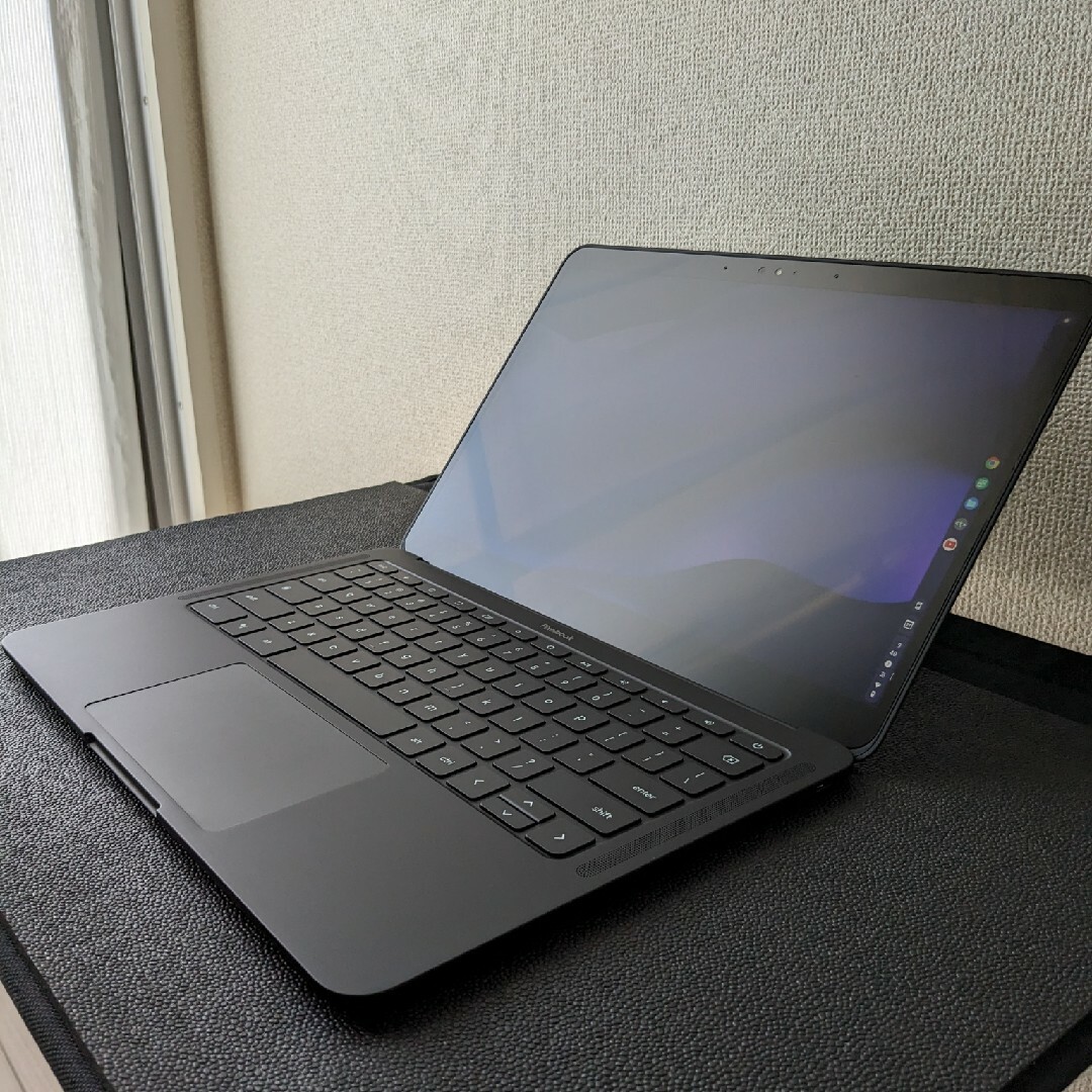 美品 Google Pixelbook Go JustBlack おまけ付き