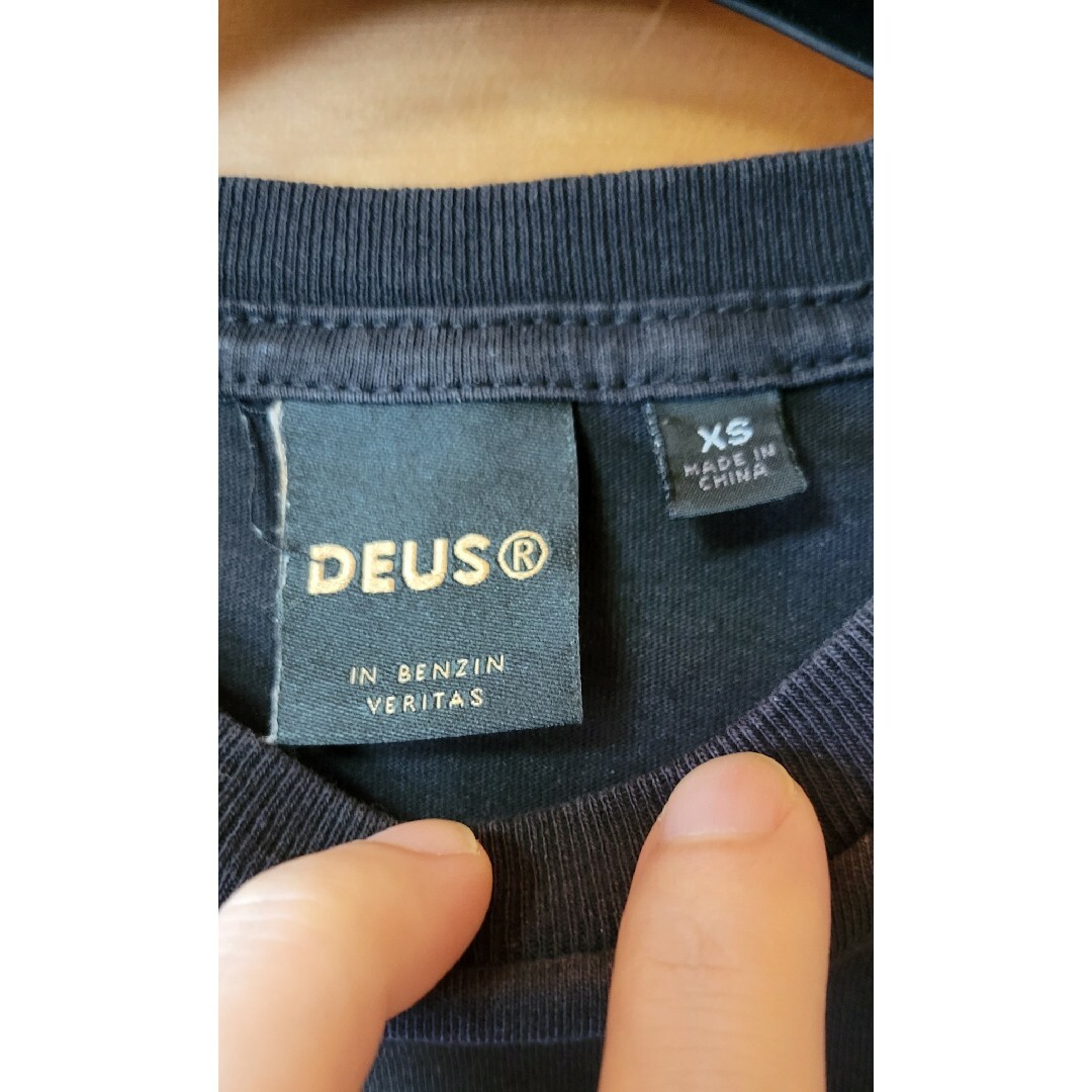 Deus ex Machina(デウスエクスマキナ)のデウスエクスマキナ　Tシャツ　XS メンズのトップス(Tシャツ/カットソー(半袖/袖なし))の商品写真