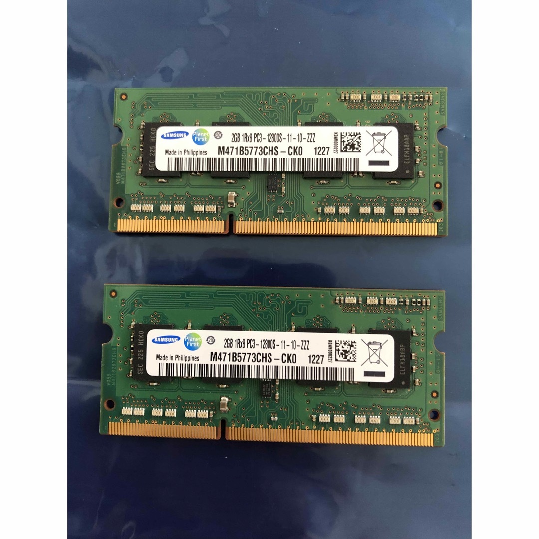 セット販売　SAMSUNG　SSD250GB  ・PC3　8GB  メモリ2枚