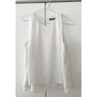 ザラ(ZARA)のZARA シャツ　ブラウス　タンクトップ　トップス(シャツ/ブラウス(半袖/袖なし))