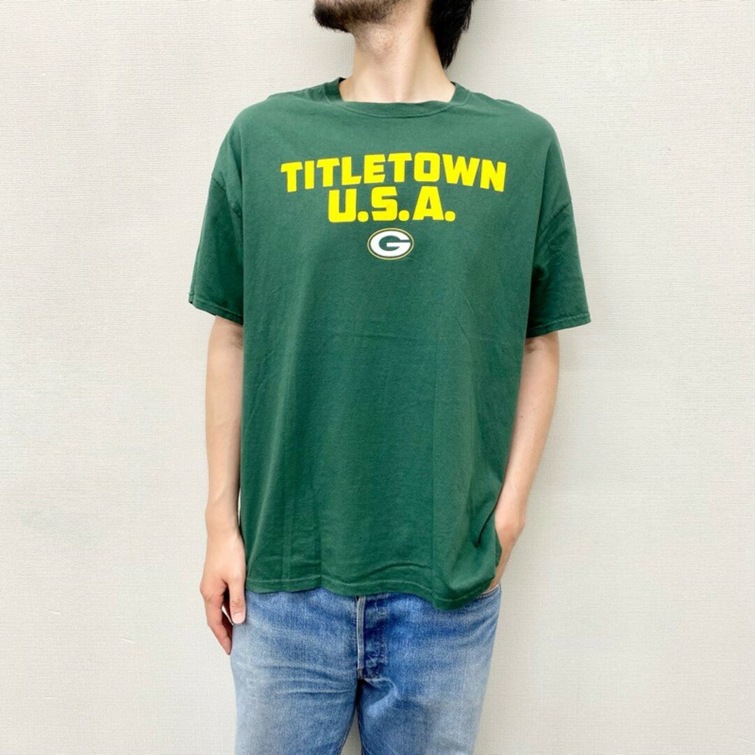 US古着 NFL グリーンベイ・パッカーズ Green Bay Packers Tシャツ 半袖 TITLETOWN U.S.A チームロゴ プリント サイズ：メンズ XL ビッグサイズ グリーン×イエロー【中古】 メンズのトップス(Tシャツ/カットソー(半袖/袖なし))の商品写真