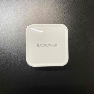 ラブパワー(RAVPower)のRAVPOWER 65W 急速充電器 ホワイト (バッテリー/充電器)