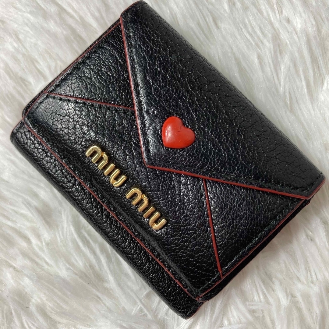 miumiu - 【極美品】ミュウミュウ 三つ折り財布 ラブレター マドラス ...