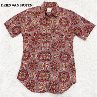 ドリスヴァンノッテン(DRIES VAN NOTEN)のDRIES VAN NOTEN  半袖　シャツ　総柄　46サイズ　コットン(シャツ)