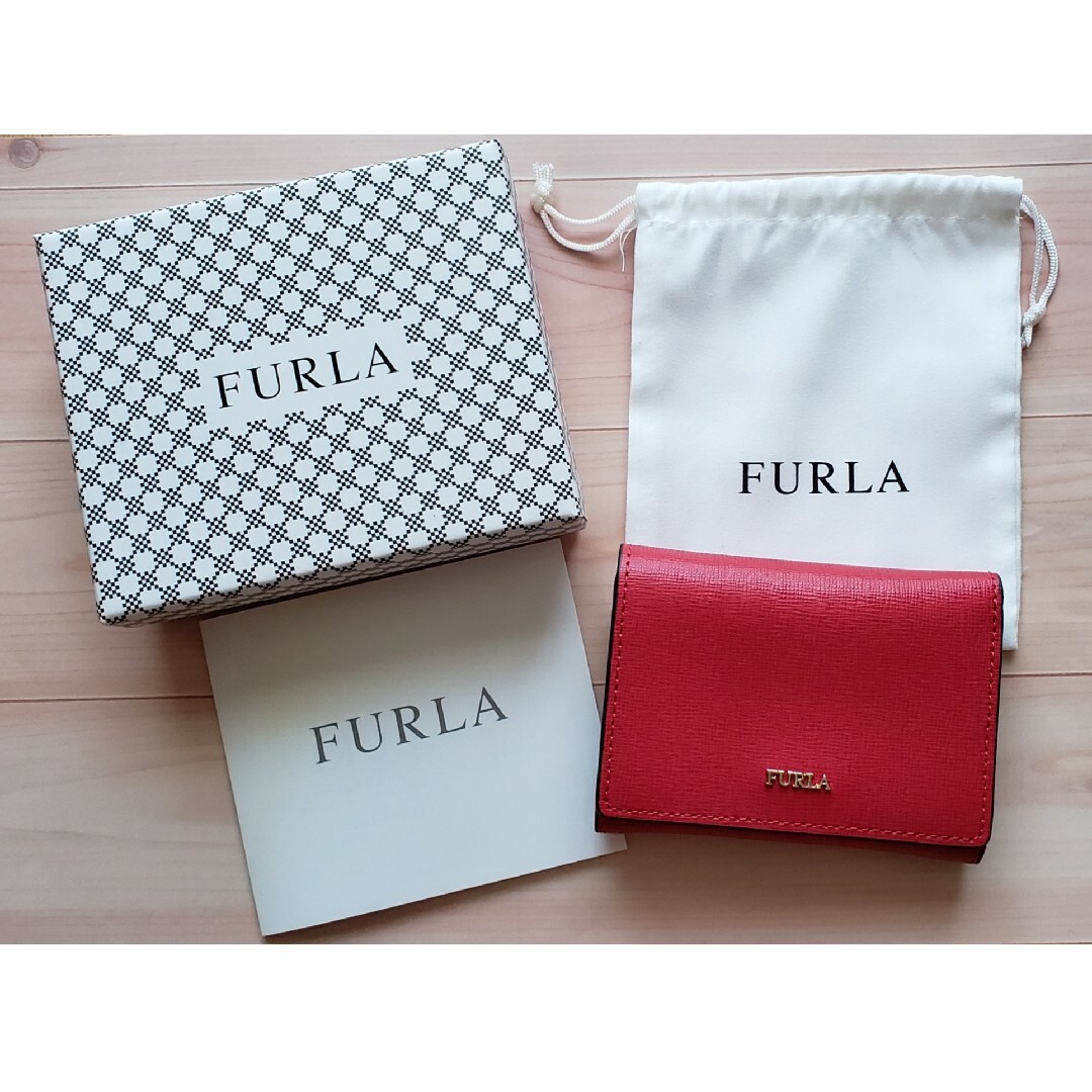 新品未使用 FURLA 折りたたみ財布