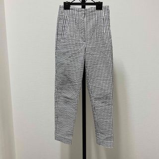 ザラ(ZARA)のC-108zara 白黒チェック　ボトムス　XS レディース(カジュアルパンツ)