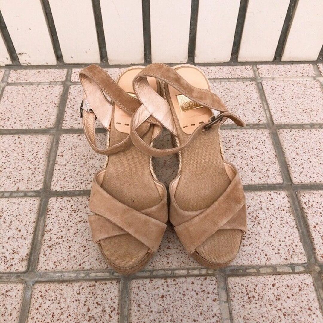NATURAL BEAUTY BASIC NATURAL BEAUTY BASIC♡厚底ウェッジサンダル♡ベージュ35♡の通販 by mi ベージュ サンダル