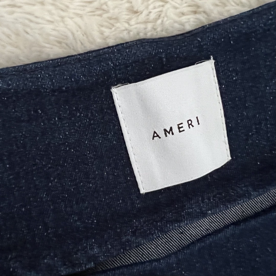 Ameri VINTAGE(アメリヴィンテージ)のAMERI VINTAGEアメリヴィンテージ　デニムパッチワークノースリタンク レディースのトップス(Tシャツ(半袖/袖なし))の商品写真