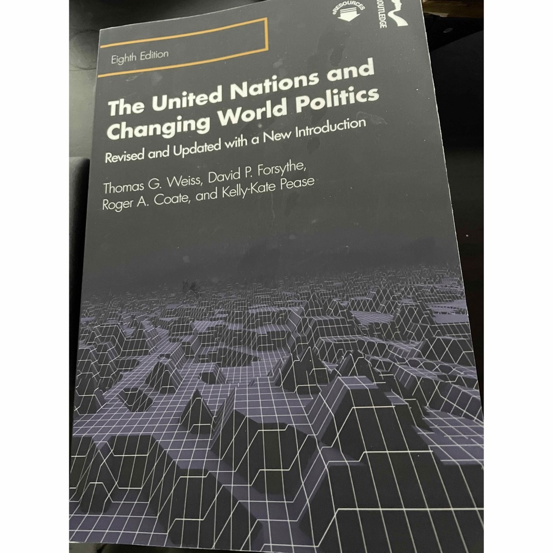 The UN and Changing World Politics エンタメ/ホビーの本(洋書)の商品写真