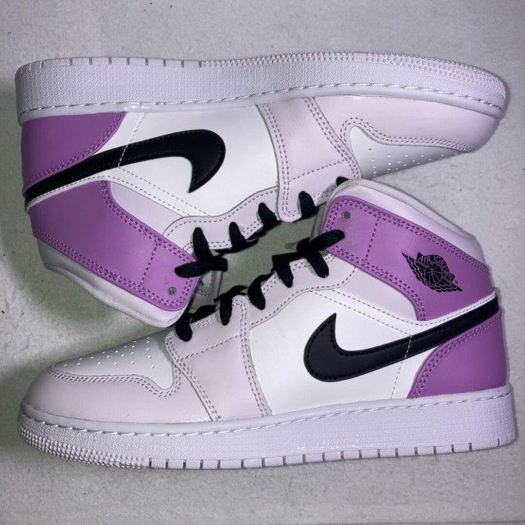 NIKE - エアジョーダン1 MID GS 白 薄ピンク 紫 24.5cm 箱付きの通販