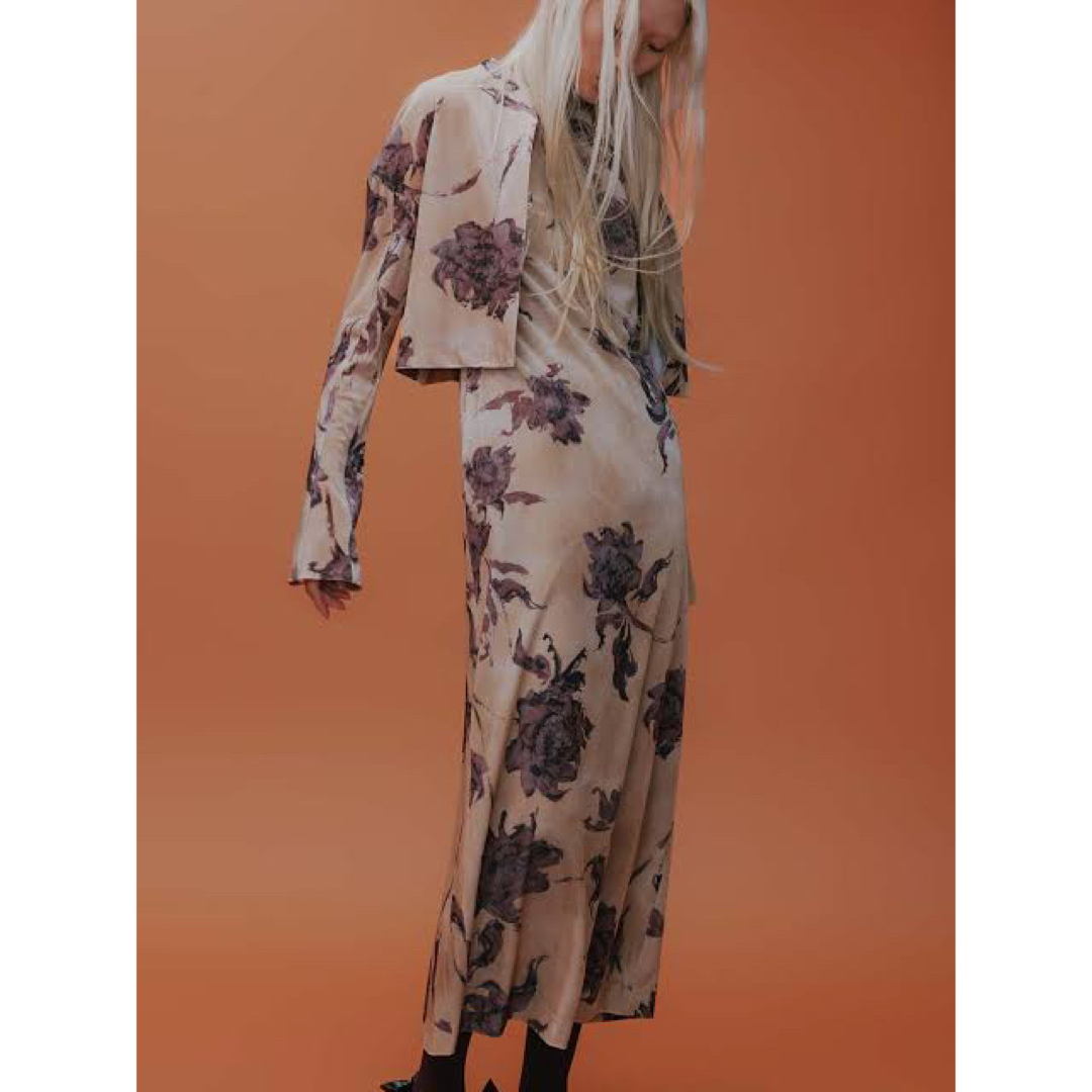 キキ様専用 DRY FLOWER VELOUR DRESS | フリマアプリ ラクマ