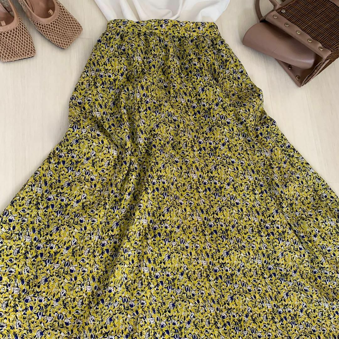 N.Natural beauty basic(エヌナチュラルビューティーベーシック)のN. エヌナチュラルビューティーベーシック Mサイズ　ロングスカート　花柄 レディースのスカート(ロングスカート)の商品写真