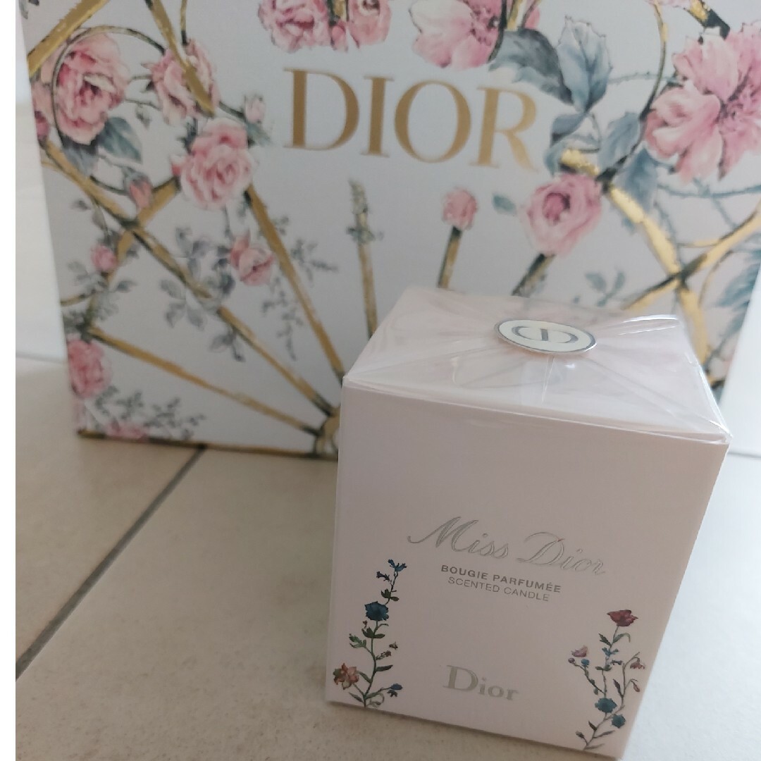 Christian Dior - 新品未開封 ミスディオール キャンドル後ろの箱付の ...