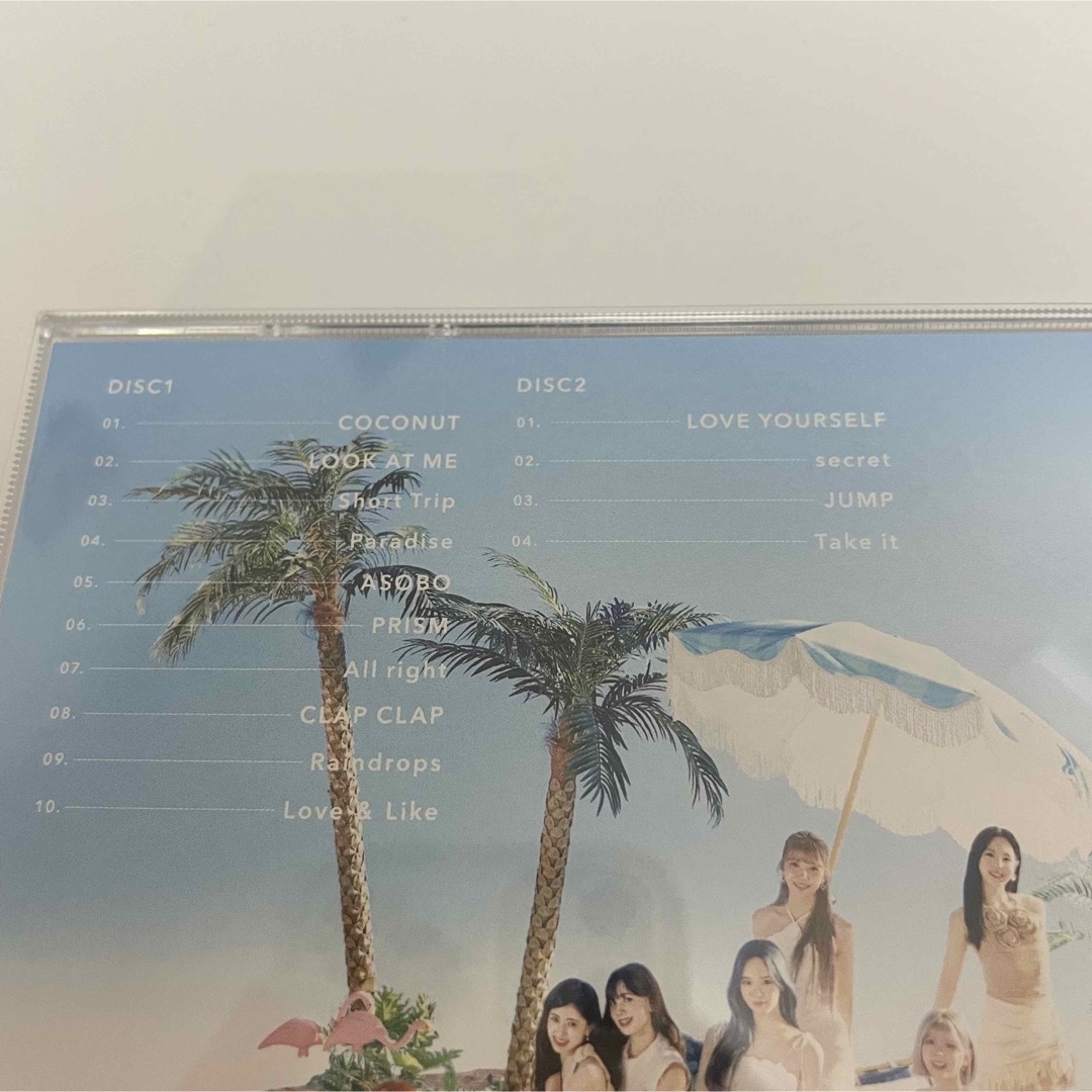NiziU - NiziU COCONUT B盤 CD ブックレット付き シリアル、トレカなし