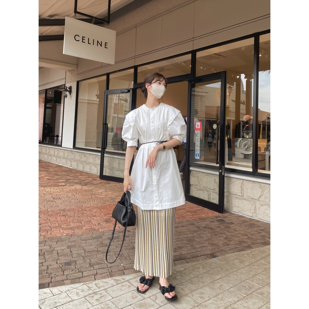 Ameri VINTAGE(アメリヴィンテージ)のameri 2WAY TUCK SLEEVE TUNIC SHIRT レディースのトップス(シャツ/ブラウス(半袖/袖なし))の商品写真