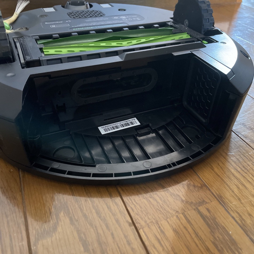 iRobot(アイロボット)の【値下】【美品】iRobot ルンバ e5 スマホ/家電/カメラの生活家電(掃除機)の商品写真