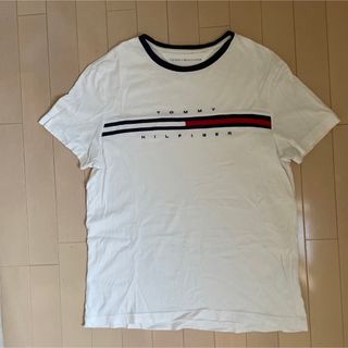 トミーヒルフィガー(TOMMY HILFIGER)のトミーヒルフィガー　ロゴTシャツ(Tシャツ/カットソー(半袖/袖なし))