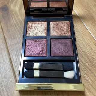 トムフォードビューティ(TOM FORD BEAUTY)の⭐️期間限定値下げ⭐️トムフォード アイシャドウ(アイシャドウ)