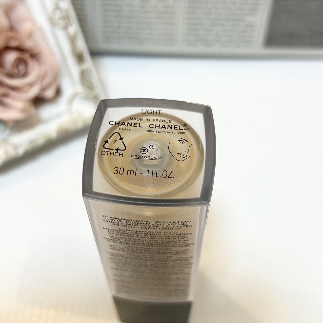 ☆ほぼ未使用☆ CHANEL レ ベージュ オー ドゥ タン ライト 30mlの通販
