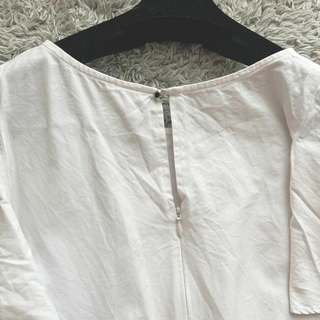 Loungedress(ラウンジドレス)のloungedress ラウンジドレス　袖フリル　ブラウス　ホワイト　白　半袖 レディースのトップス(シャツ/ブラウス(半袖/袖なし))の商品写真