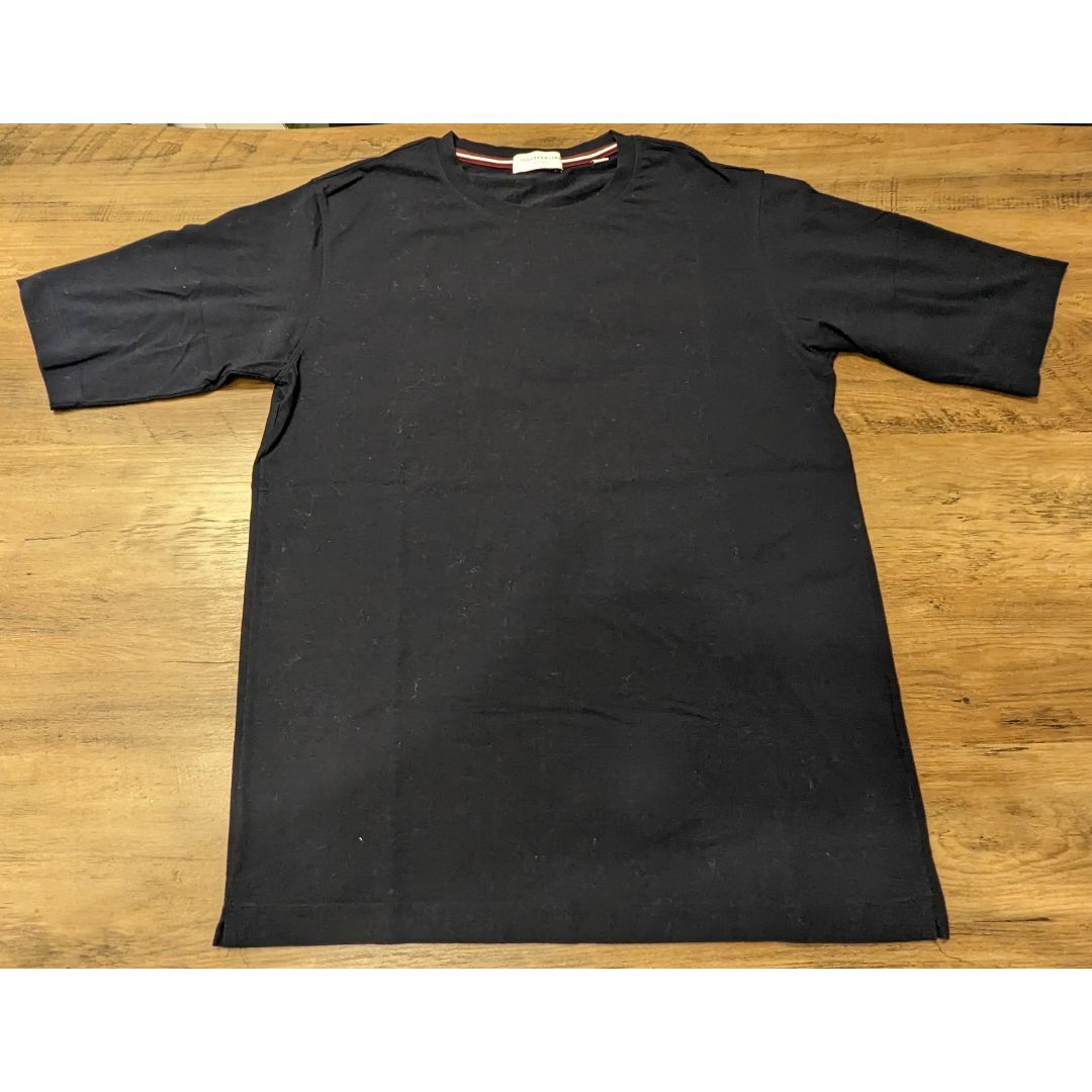 TOMORROWLAND(トゥモローランド)のTOMORROWLAND　トゥモローランド　Tシャツ メンズのトップス(Tシャツ/カットソー(半袖/袖なし))の商品写真