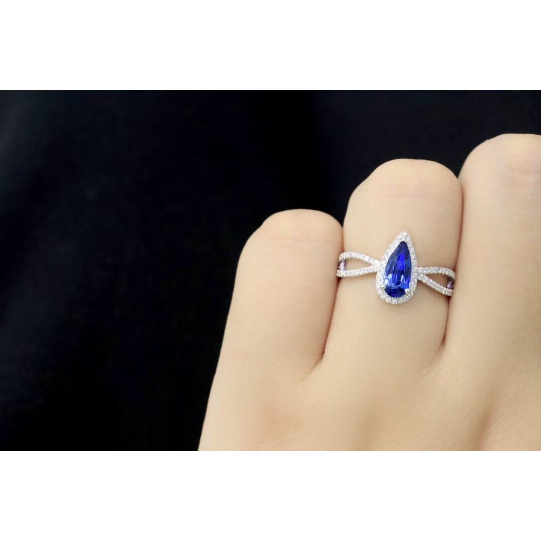 天然 ロイヤルブルーサファイア ダイヤ リング1.86ct k18 fダイヤモンド