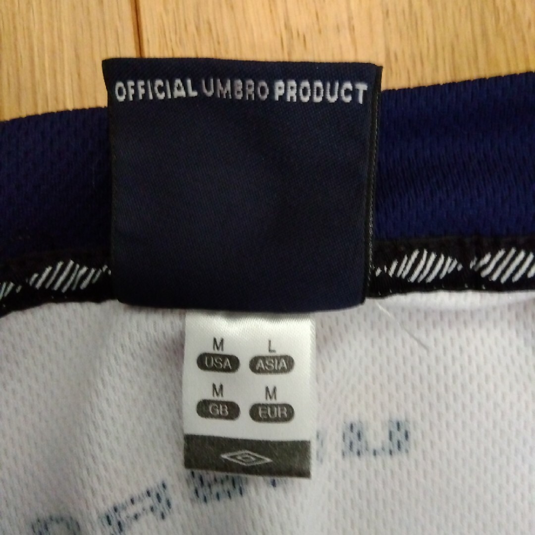 UMBRO(アンブロ)のUMBRO　Tシャツ　ホワイト、ネイビー メンズのトップス(Tシャツ/カットソー(半袖/袖なし))の商品写真